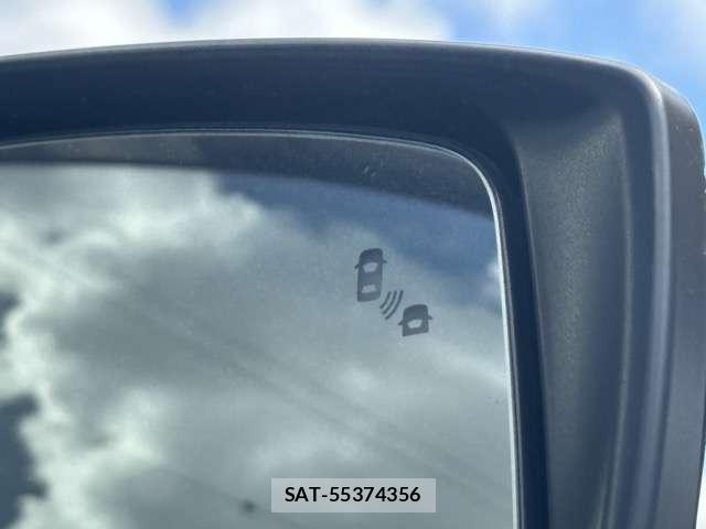 Nissan LEAF 2022-07 8549092-16