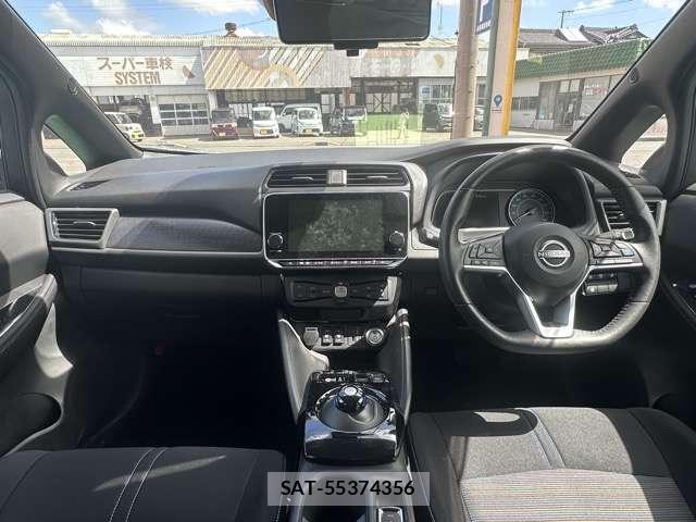 Nissan LEAF 2022-07 8549092-2