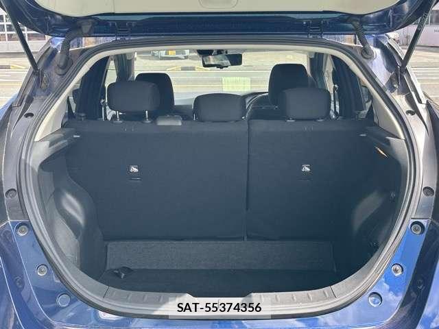 Nissan LEAF 2022-07 8549092-6