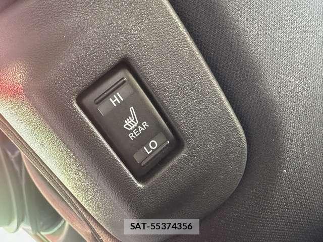 Nissan LEAF 2022-07 8549092-9