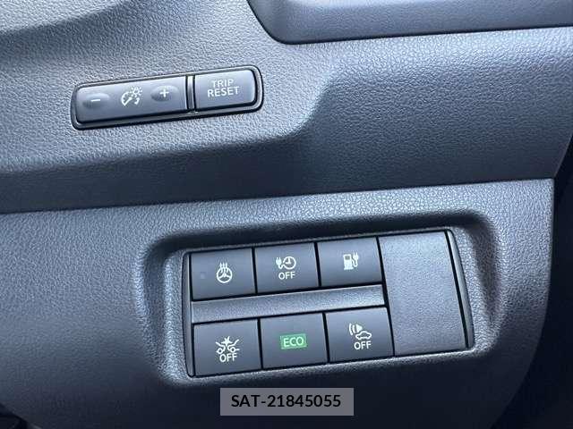 Nissan LEAF 2018-08 8549105-16