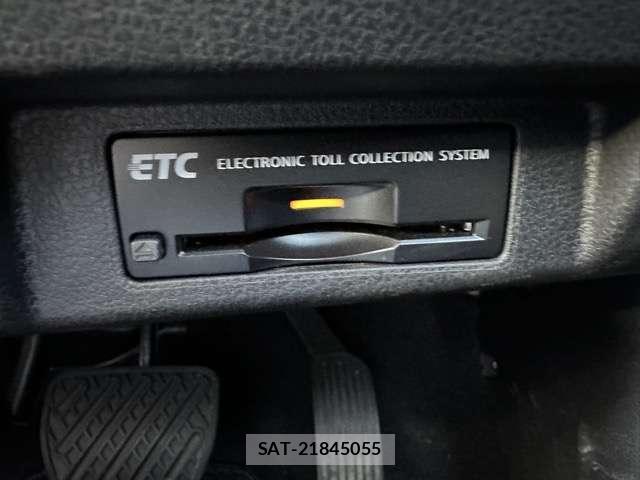 Nissan LEAF 2018-08 8549105-17