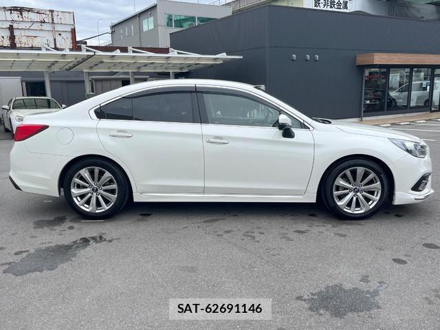 Subaru LEGACY B4 2017-10 8549237-17