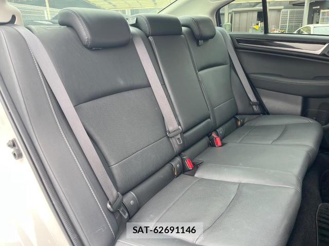 Subaru LEGACY B4 2017-10 8549237-9