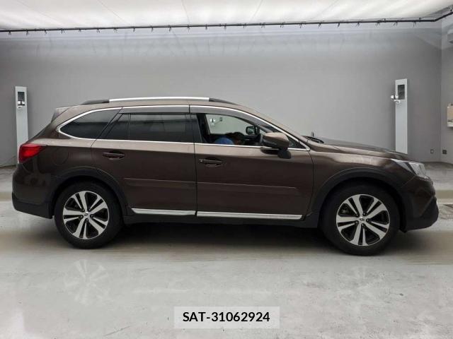 Subaru OUTBACK 2018-11 8547937-13