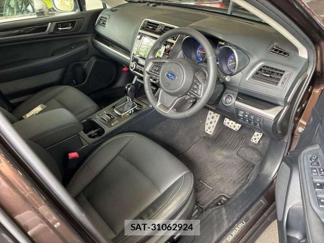 Subaru OUTBACK 2018-11 8547937-6