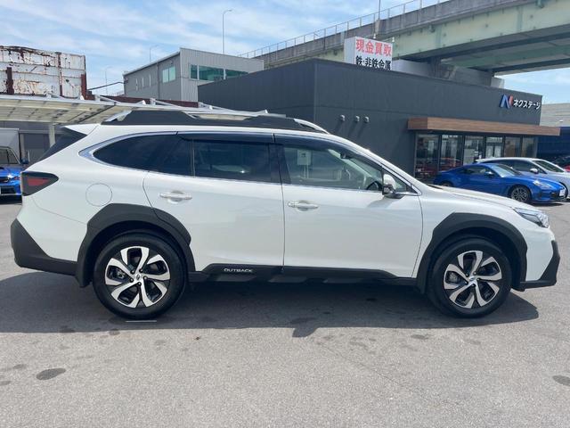 Subaru OUTBACK 2023-02 8549242-18