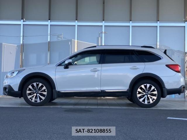 Subaru OUTBACK 2017-01 8552552-1