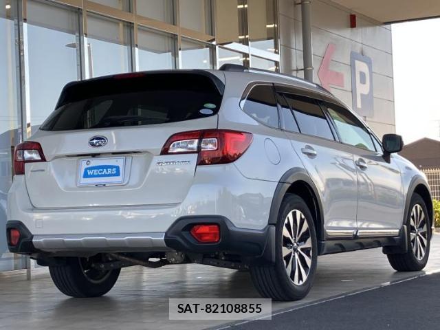 Subaru OUTBACK 2017-01 8552552-2