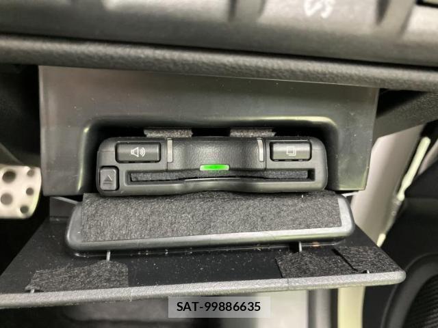 Subaru OUTBACK 2024-11 8552643-17