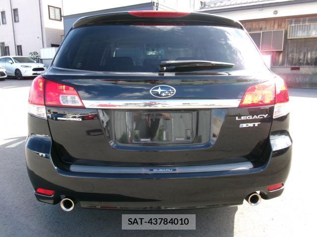 Subaru LEGACY TOURING WAGON 2013-05 8547610-11