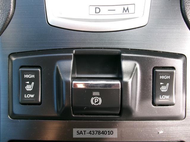 Subaru LEGACY TOURING WAGON 2013-05 8547610-17