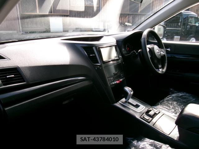 Subaru LEGACY TOURING WAGON 2013-05 8547610-5