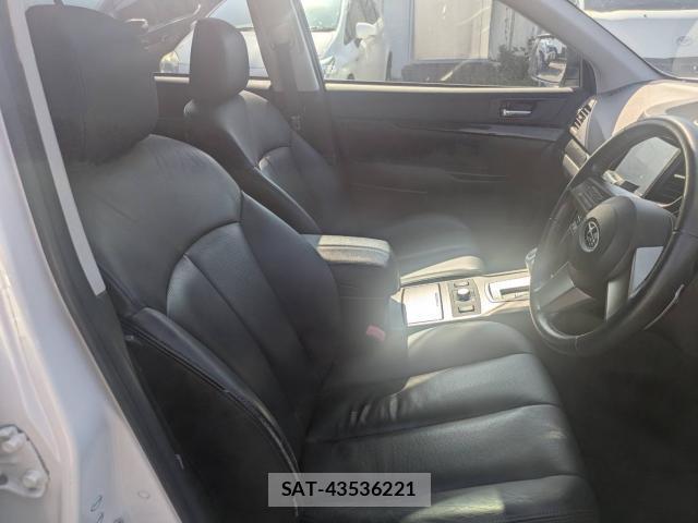Subaru LEGACY TOURING WAGON 2009-07 8549828-4