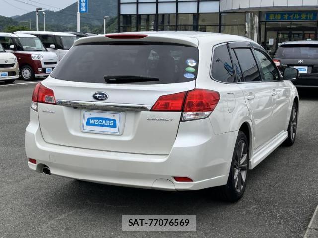 Subaru LEGACY TOURING WAGON 2013-06 8552271-2