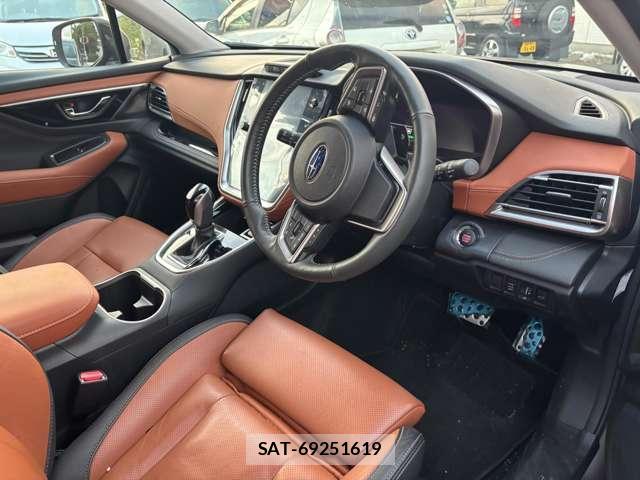 Subaru LEGACY 2024-09 8550962-12