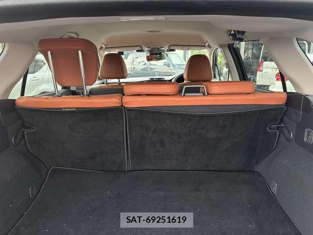 Subaru LEGACY 2024-09 8550962-16