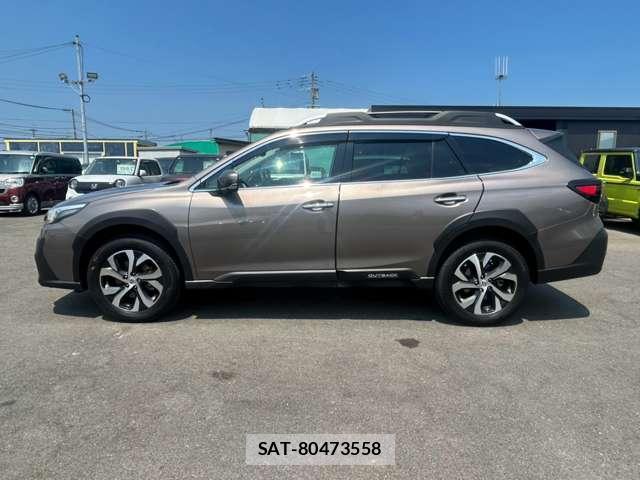 Subaru LEGACY 2022-12 8551061-10
