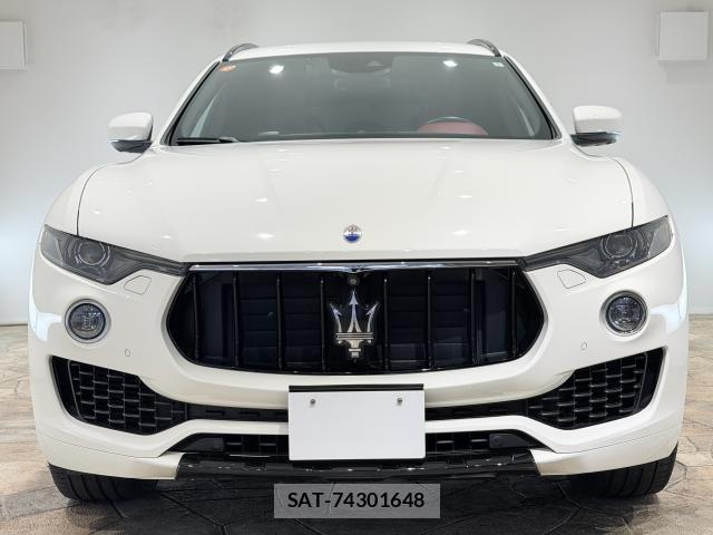 Maserati LEVANTE 2017-11 8548719-1