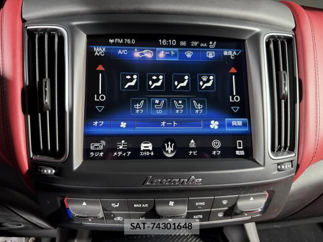 Maserati LEVANTE 2017-11 8548719-7