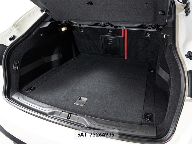 Maserati LEVANTE 2019-05 8550040-18