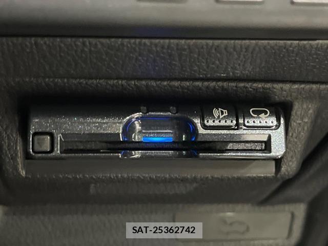 Subaru LEVORG 2016-03 8547158-7