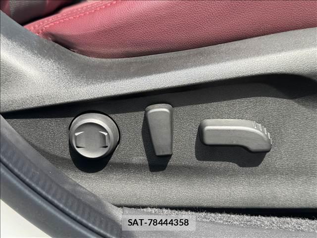 Subaru LEVORG 2021-05 8548598-14
