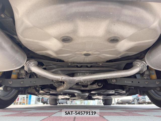 Subaru LEVORG 2017-01 8548963-18