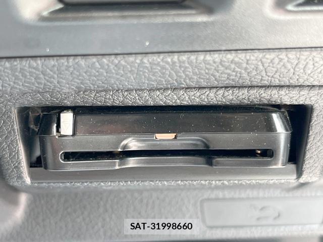 Subaru LEVORG 2017-04 8548964-4