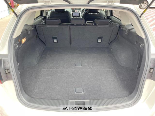 Subaru LEVORG 2017-04 8548964-9