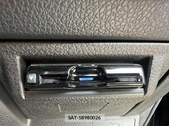 Subaru LEVORG 2017-05 8552031-15