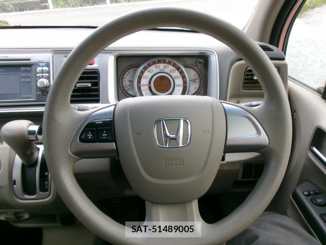 Honda LIFE 2011-08 8545635-11