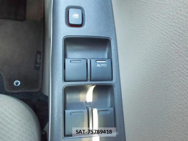 Honda LIFE 2011-01 8549477-10