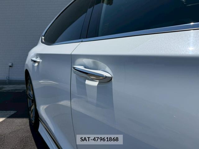 Lexus LS 2018-12 8545826-14
