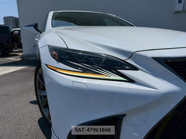 Lexus LS 2018-12 8545826-16