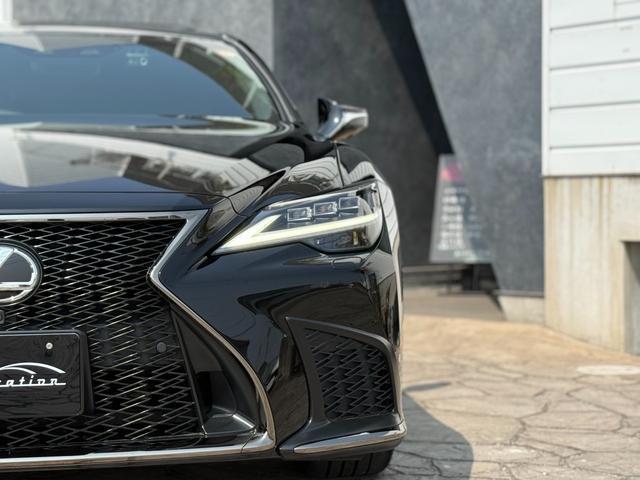 Lexus LS 2022-12 8545906-12
