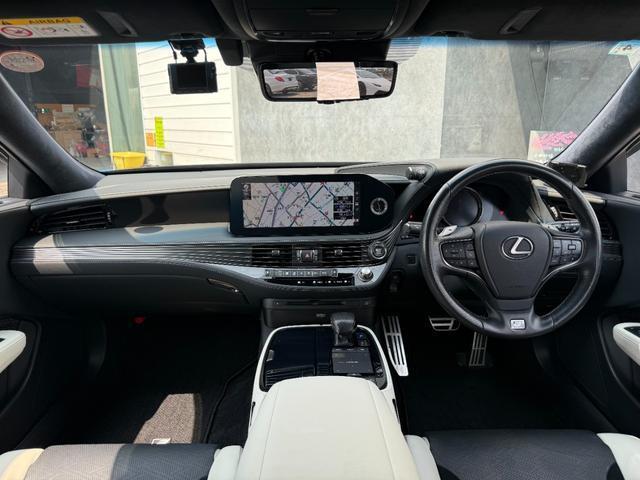 Lexus LS 2022-12 8545906-4