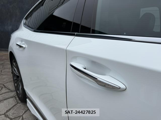 Lexus LS 2019-02 8545911-10