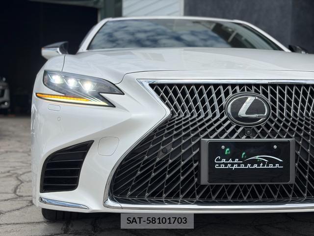 Lexus LS 2018-07 8545923-12