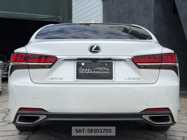Lexus LS 2018-07 8545923-3