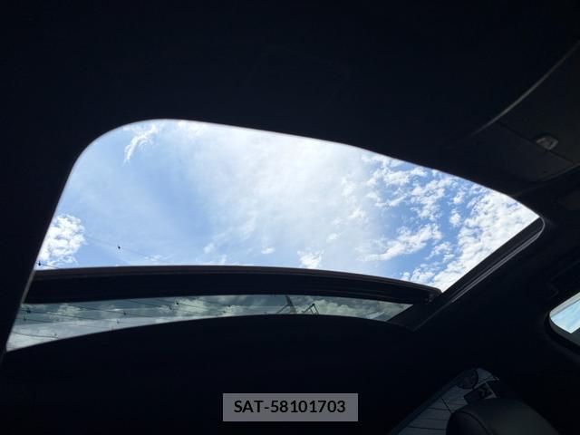 Lexus LS 2018-07 8545923-4