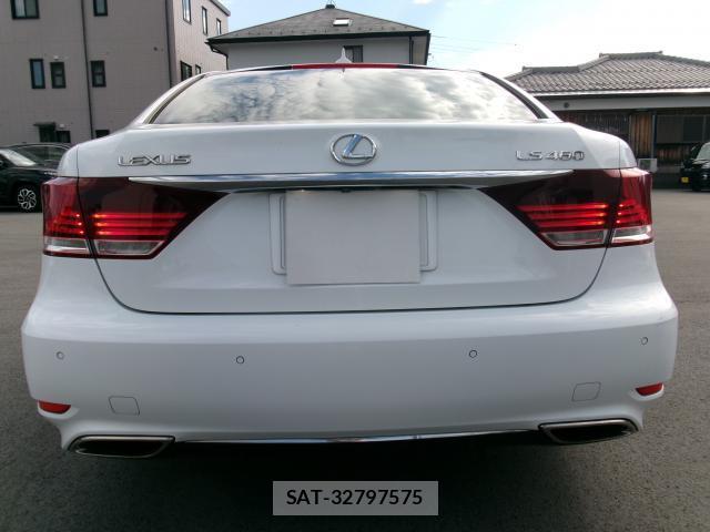 Lexus LS 2013-08 8547609-11