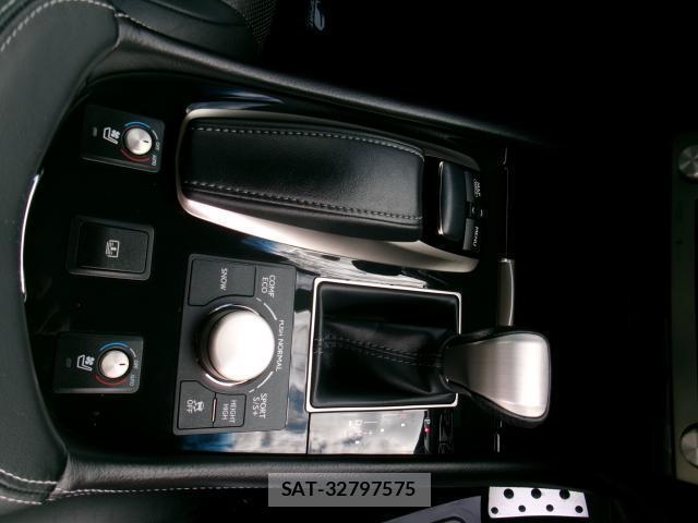 Lexus LS 2013-08 8547609-15
