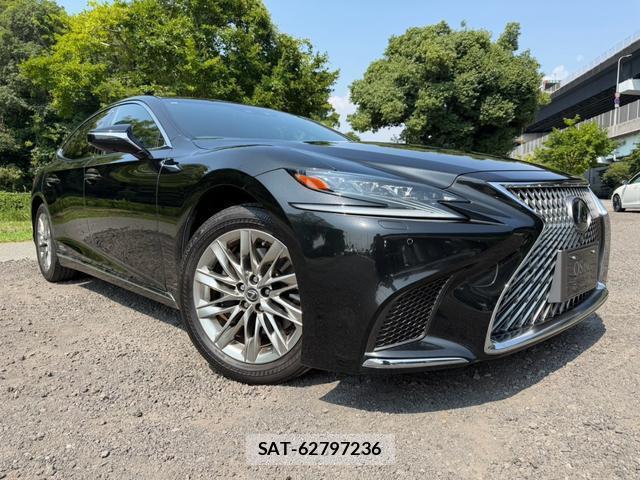 Lexus LS 2018-06 8551626-1