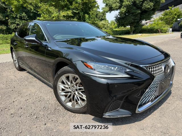 Lexus LS 2018-06 8551626-12