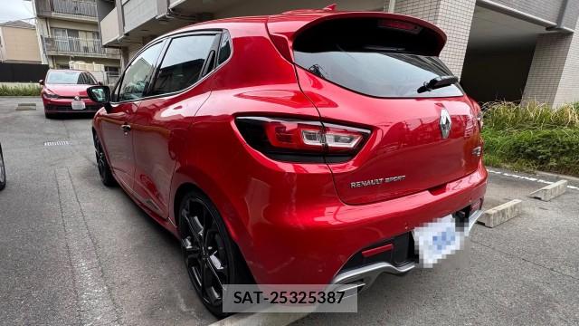 Renault LUTECIA 2018-08 8550337-11