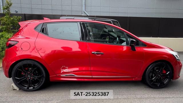 Renault LUTECIA 2018-08 8550337-3