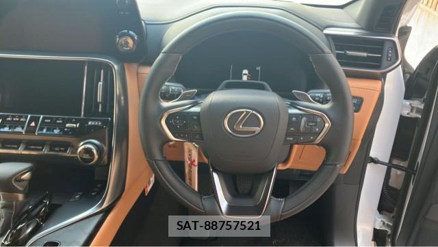 Lexus LX 2026-04 8550374-16
