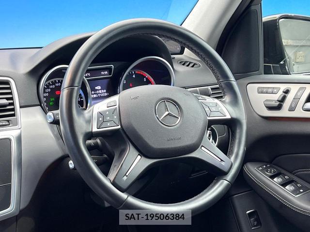 Mercedes Benz M-CLASS 2014-11 8545754-10