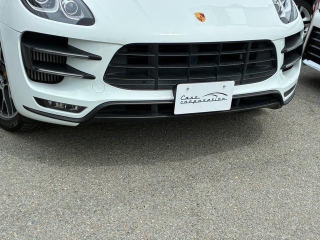 Porsche MACAN 2014-12 8545931-11
